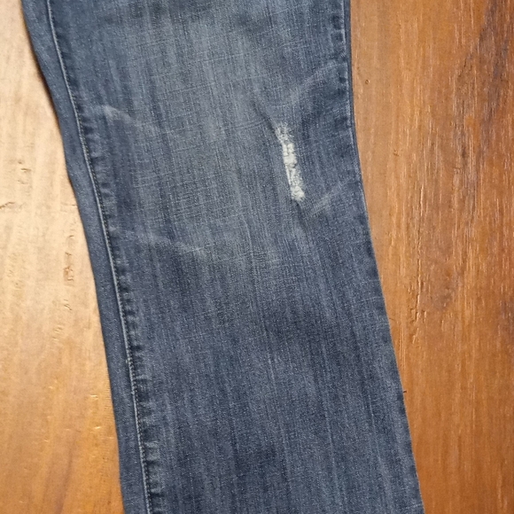 Baccini Jeans Womens  Size 12 Blue Straight Leg Mid Rise. Distressed. - Picture 3 of 10
